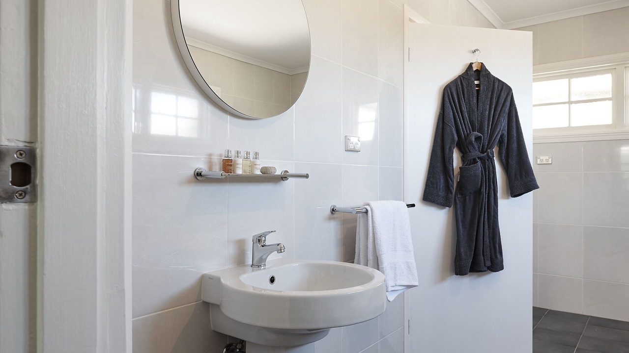 Photo of Bathroom in Light Pass