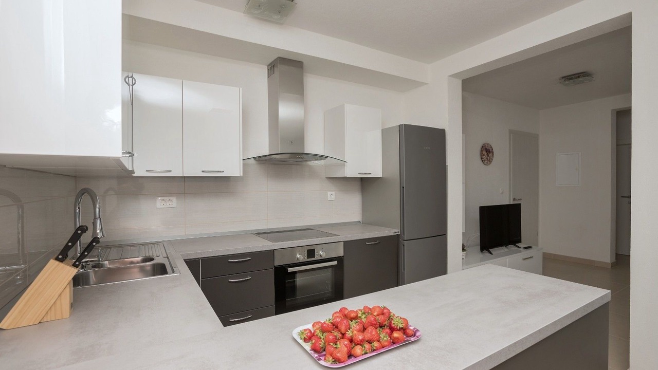 Photo of Kitchen in Zivogosce