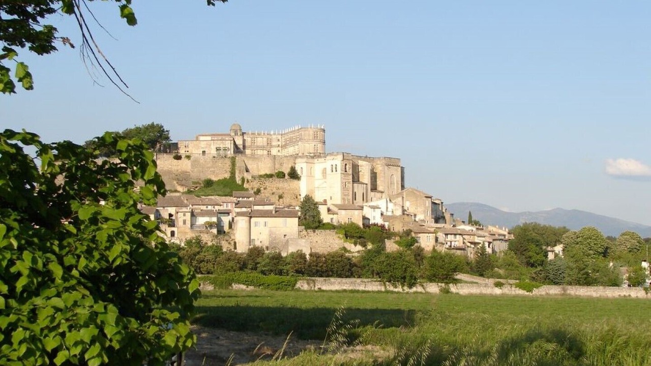 Photo of Outdoor in Reauville