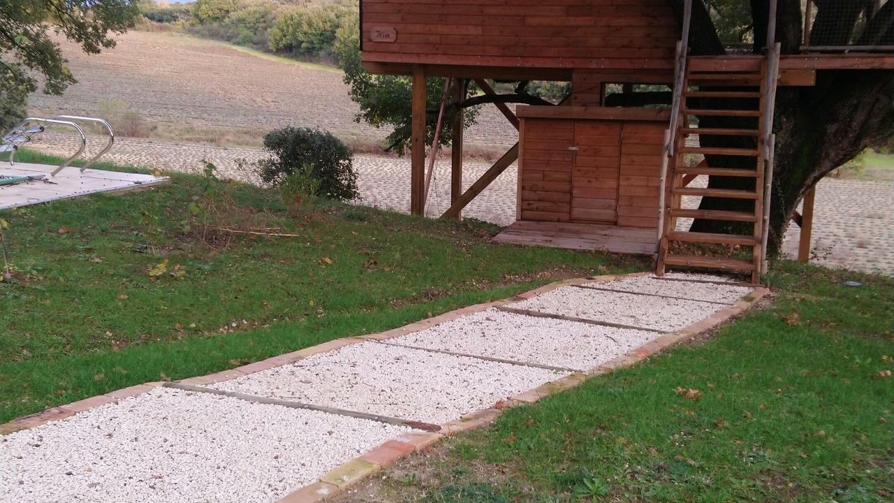 Photo of Outdoor in Reauville