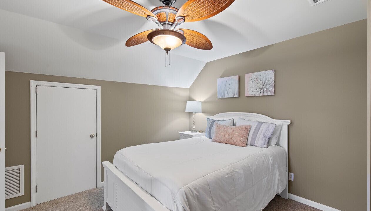 Photo of Bedroom in Surf City