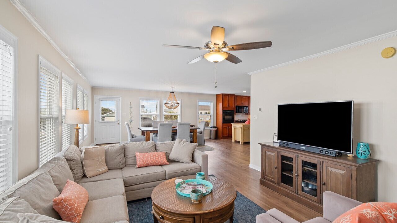 Photo of Livingroom in Surf City