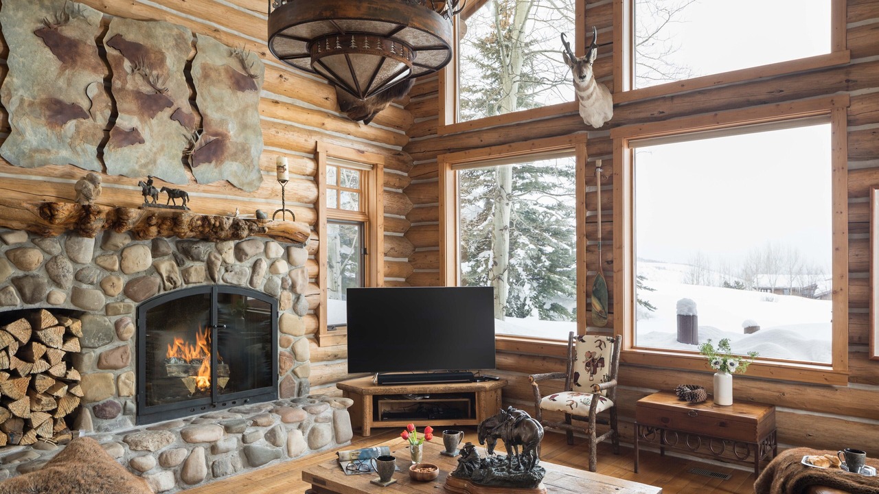 Photo of Livingroom in Spring Creek Ranch