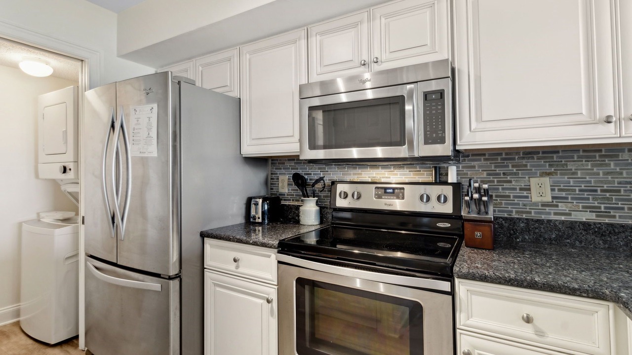 Photo of Kitchen in Amelia City