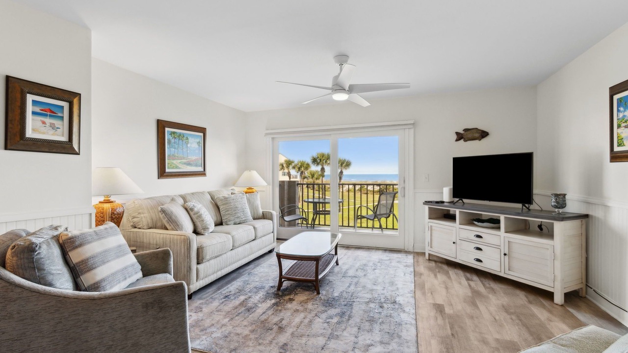Photo of Livingroom in Amelia City