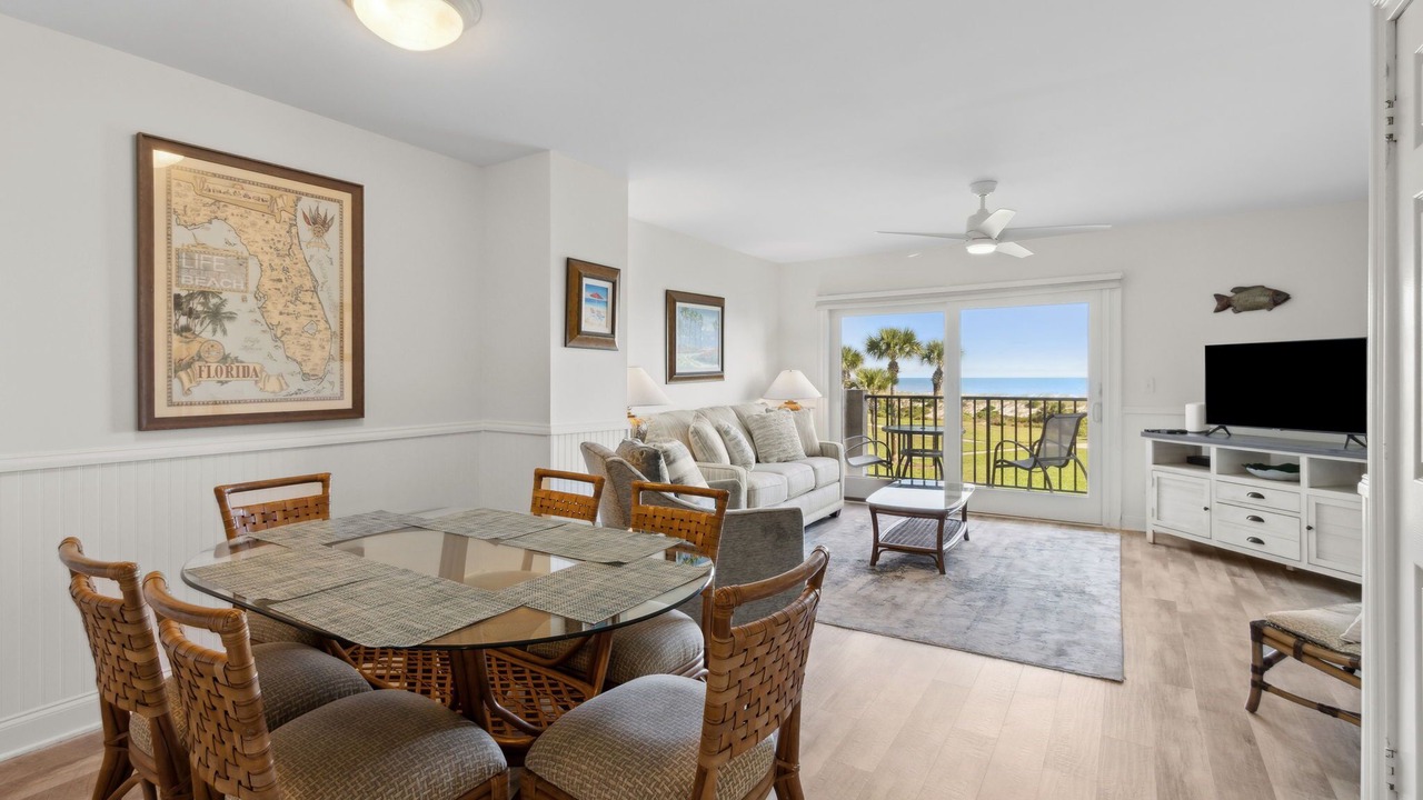 Photo of Livingroom in Amelia City