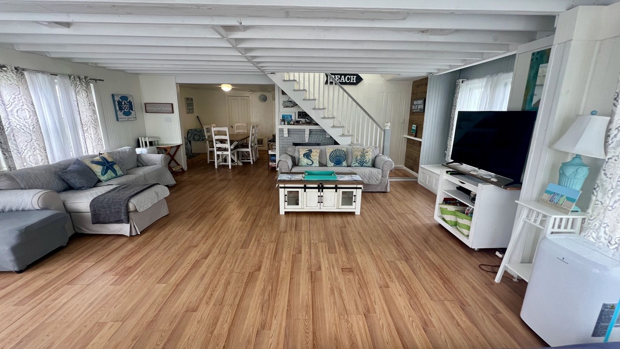 Photo of Livingroom in Ocean Beach