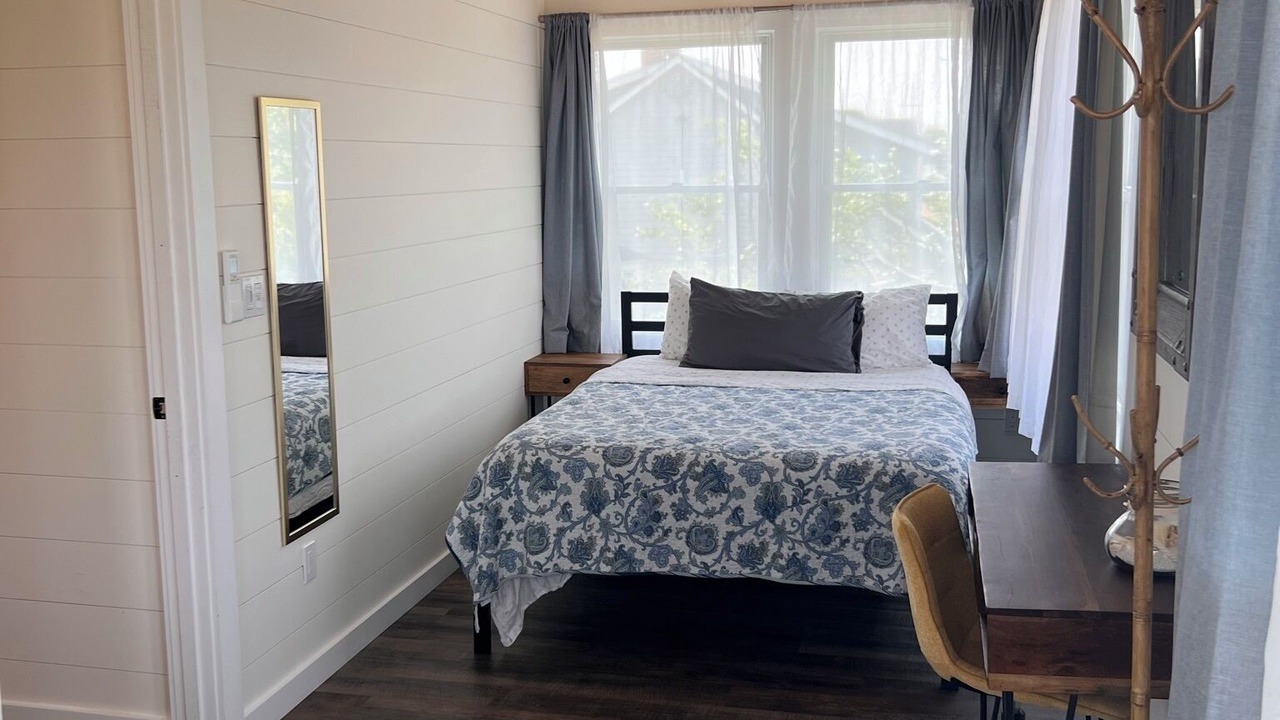 Photo of Bedroom in Ocean Beach