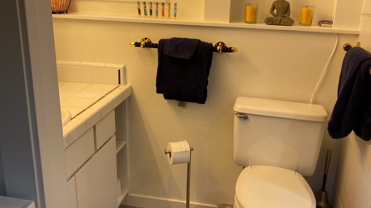 Photo of Bathroom in Marin City