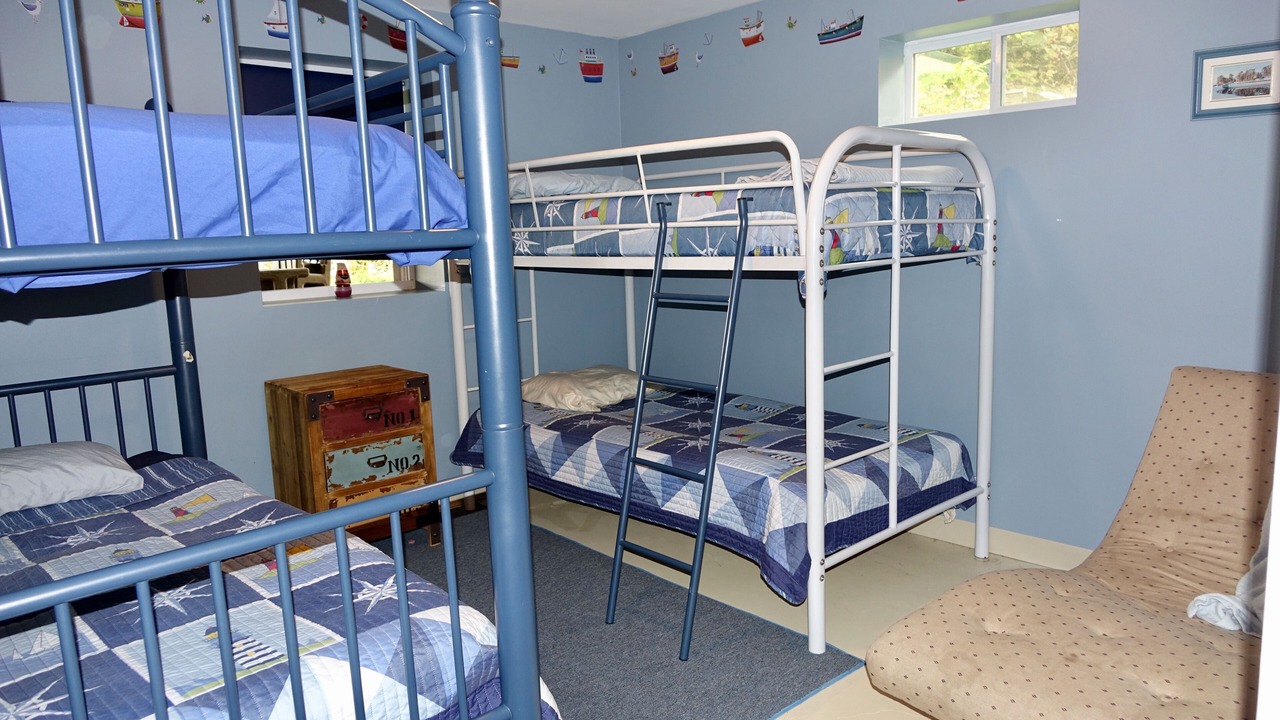 Photo of Others in Altmar