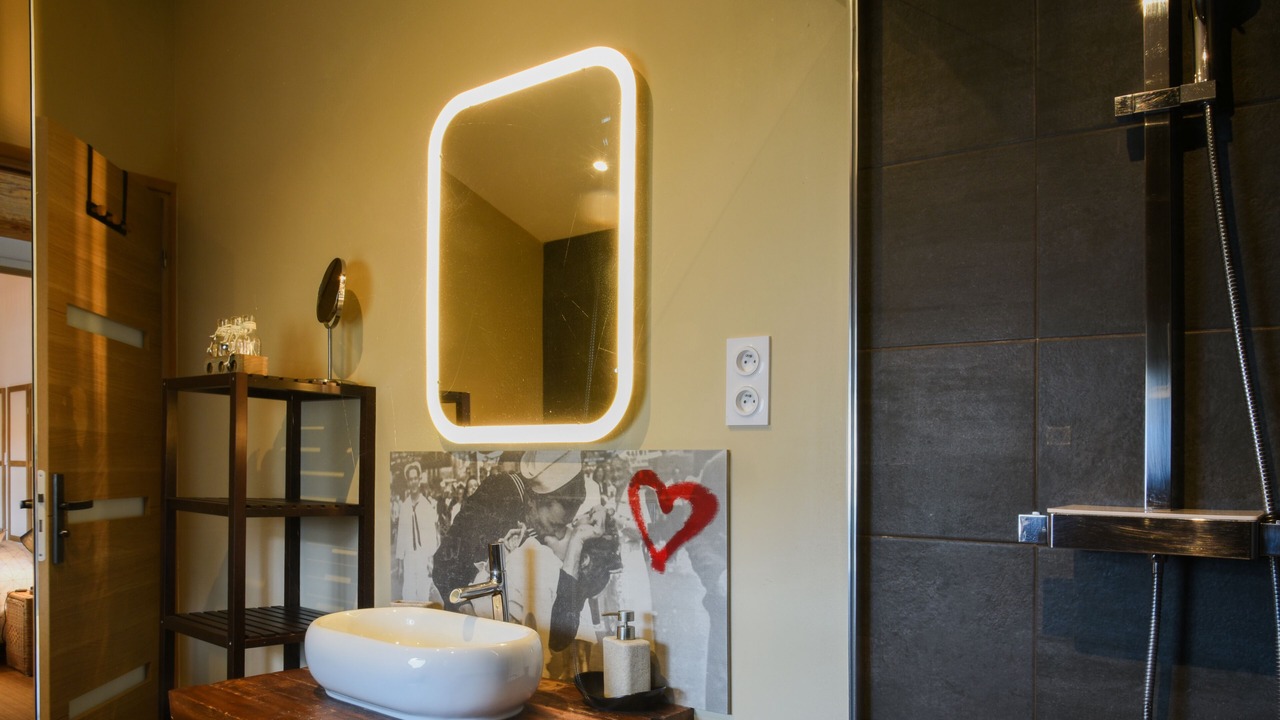 Photo of Bathroom in Mirepoix