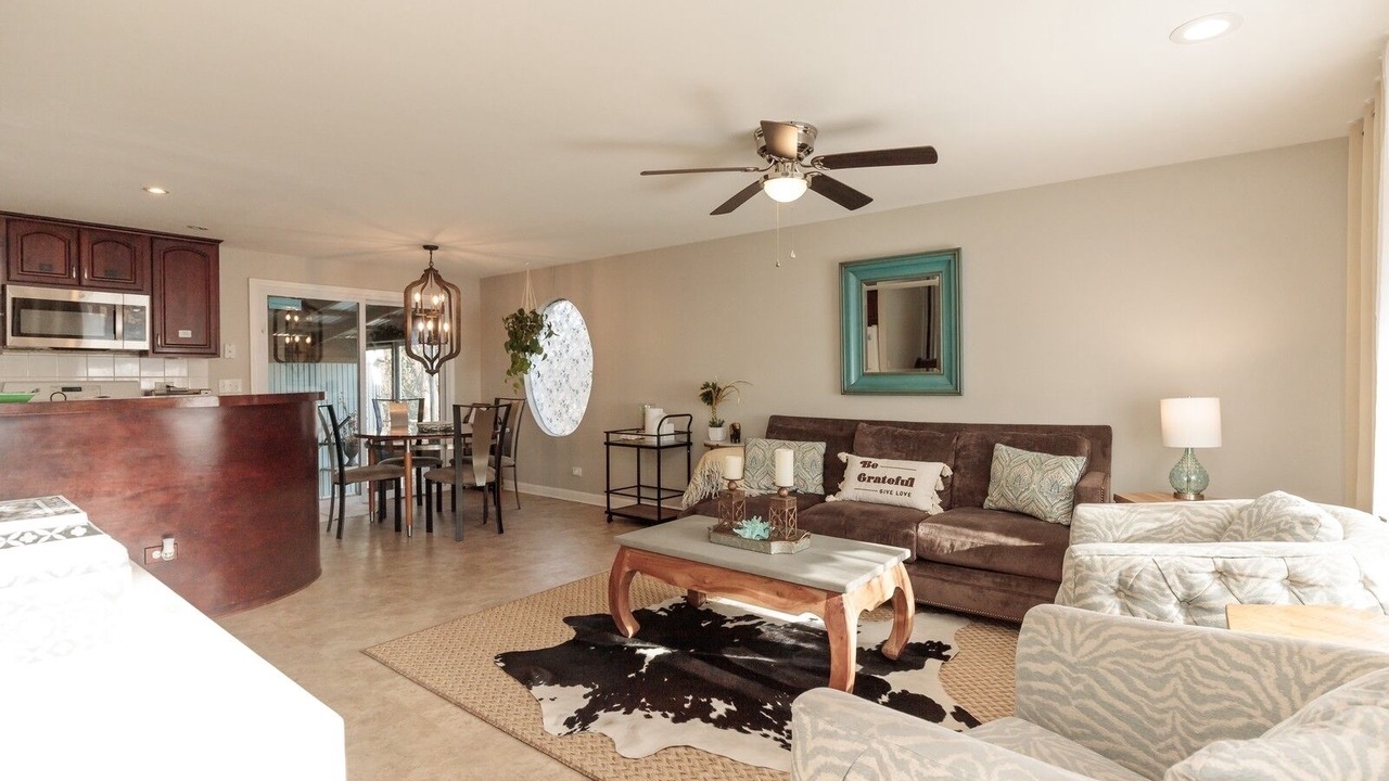 Photo of Bedroom in Grayslake