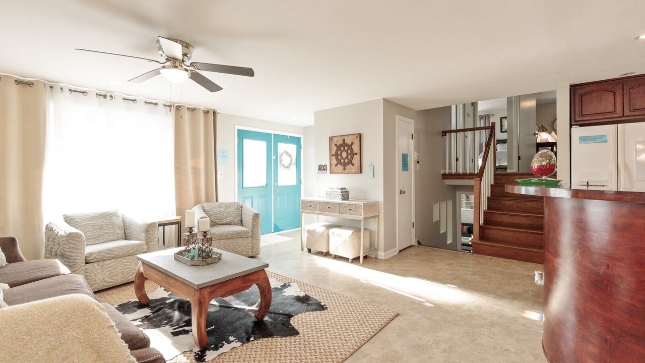 Photo of Livingroom in Grayslake