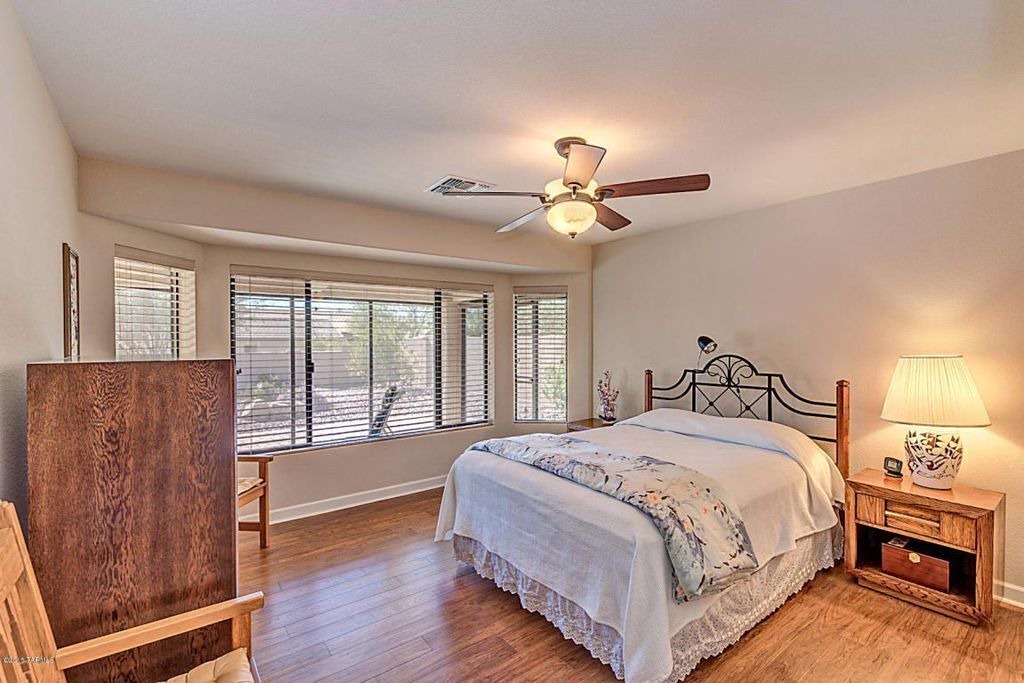 Photo of Bedroom in Saddlebrooke