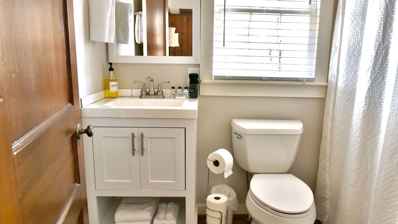 Photo of Bathroom in Dahlonega