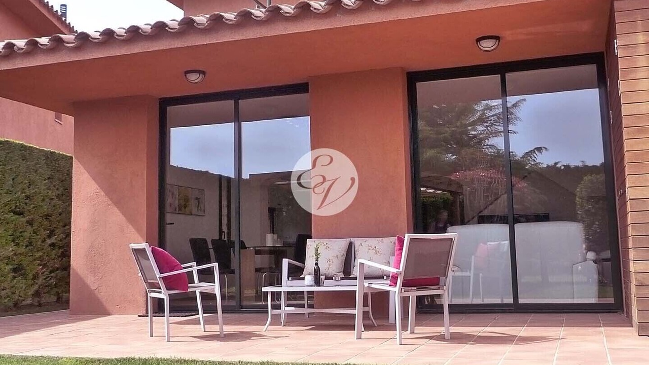 Photo of Patio Balcony in Navata