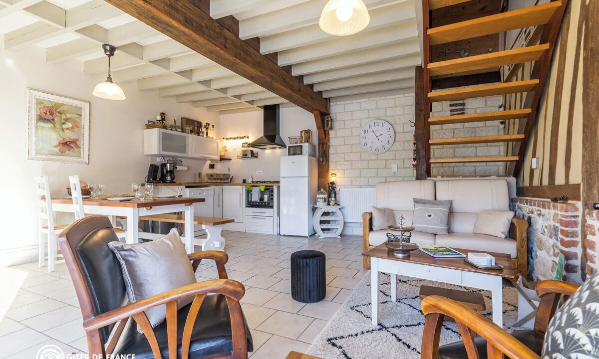 Photo of Livingroom in Manneville-la-Raoult