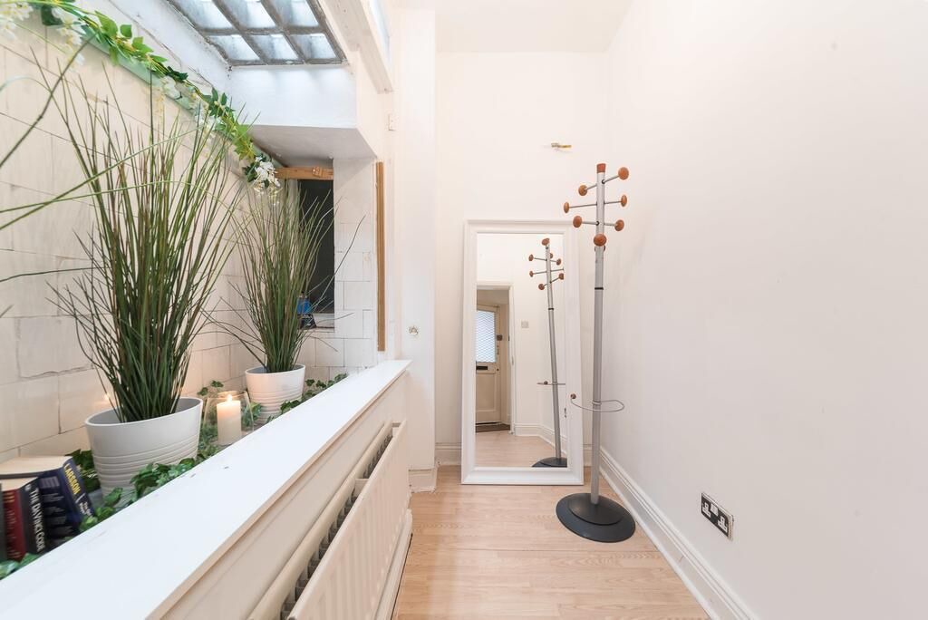 Photo of Others in Chelsea