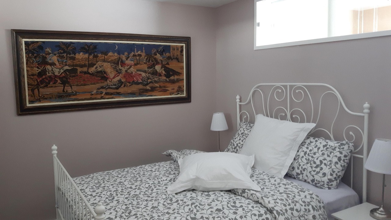Photo of Bedroom in Longueuil