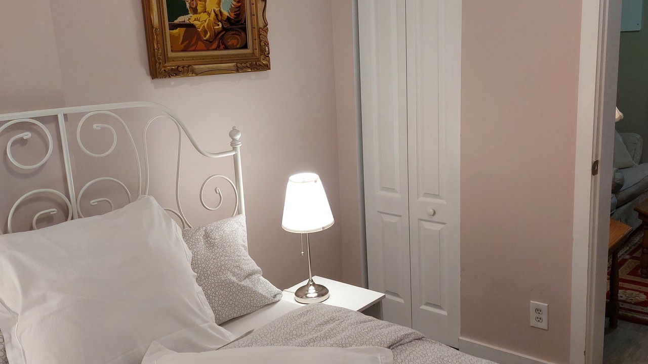 Photo of Bedroom in Longueuil
