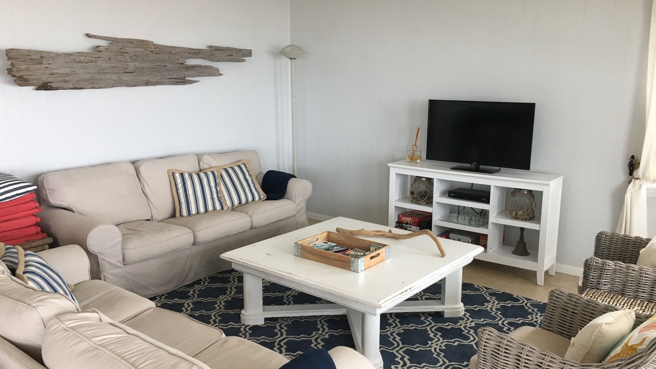 Photo of Bedroom in Bermuda Beach