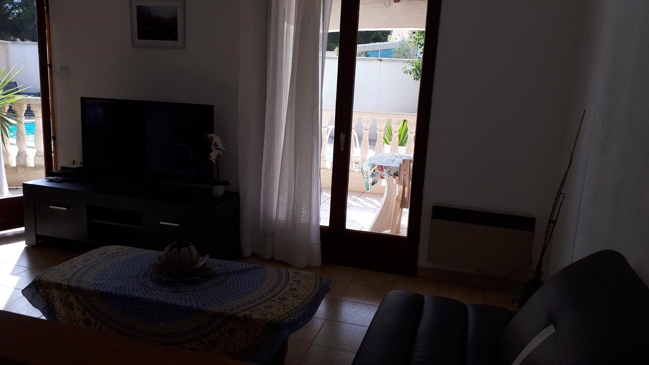 Photo of Livingroom in Poussan