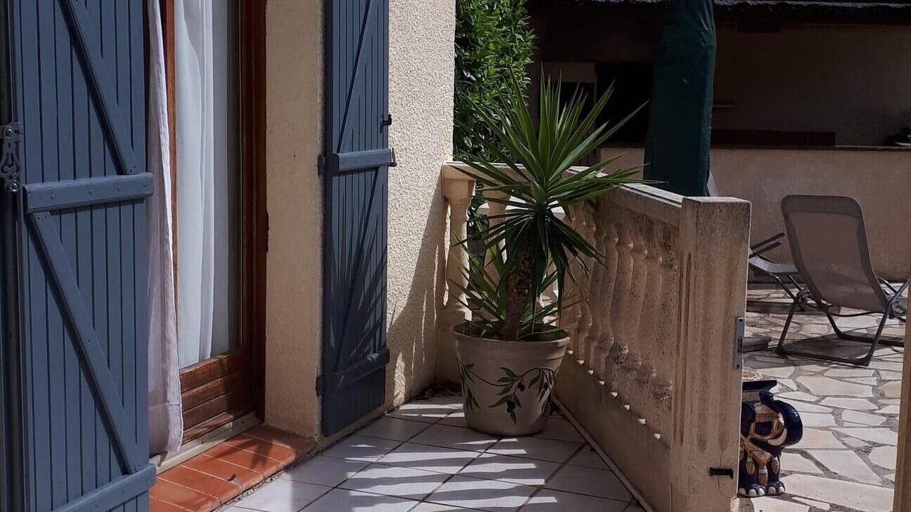 Photo of Outdoor in Poussan