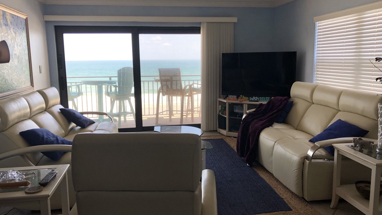Photo of Livingroom in Ponce Inlet