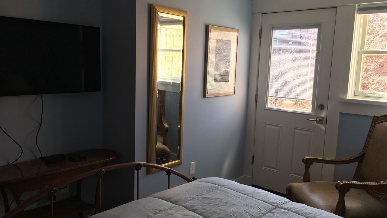 Photo of Patio Balcony in South Side Flats