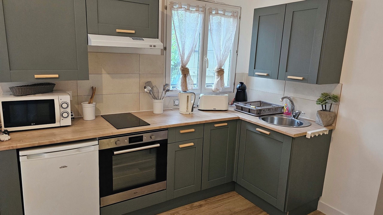 Photo of Kitchen in Caumont-sur-Durance