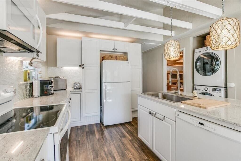 Photo of Kitchen in Cedar Lane