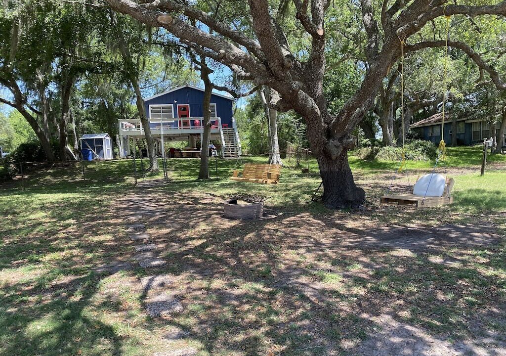 Photo of Outdoor in Cedar Lane