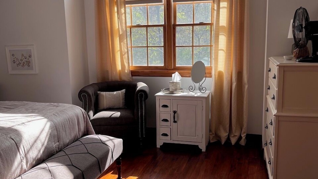 Photo of Bedroom in Southold