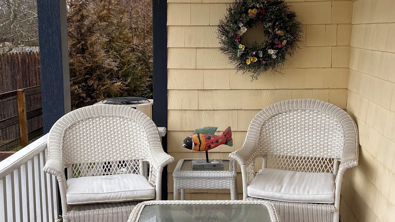Photo of Patio Balcony in Southold