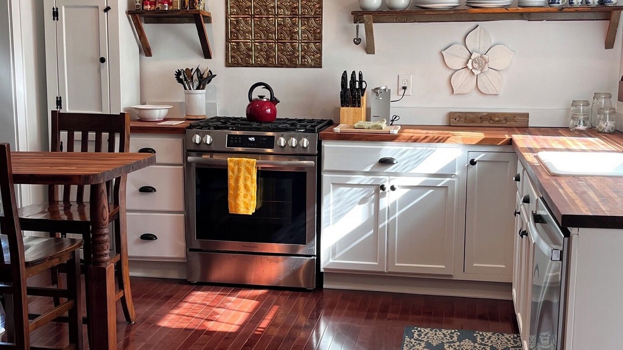 Photo of Kitchen in Southold