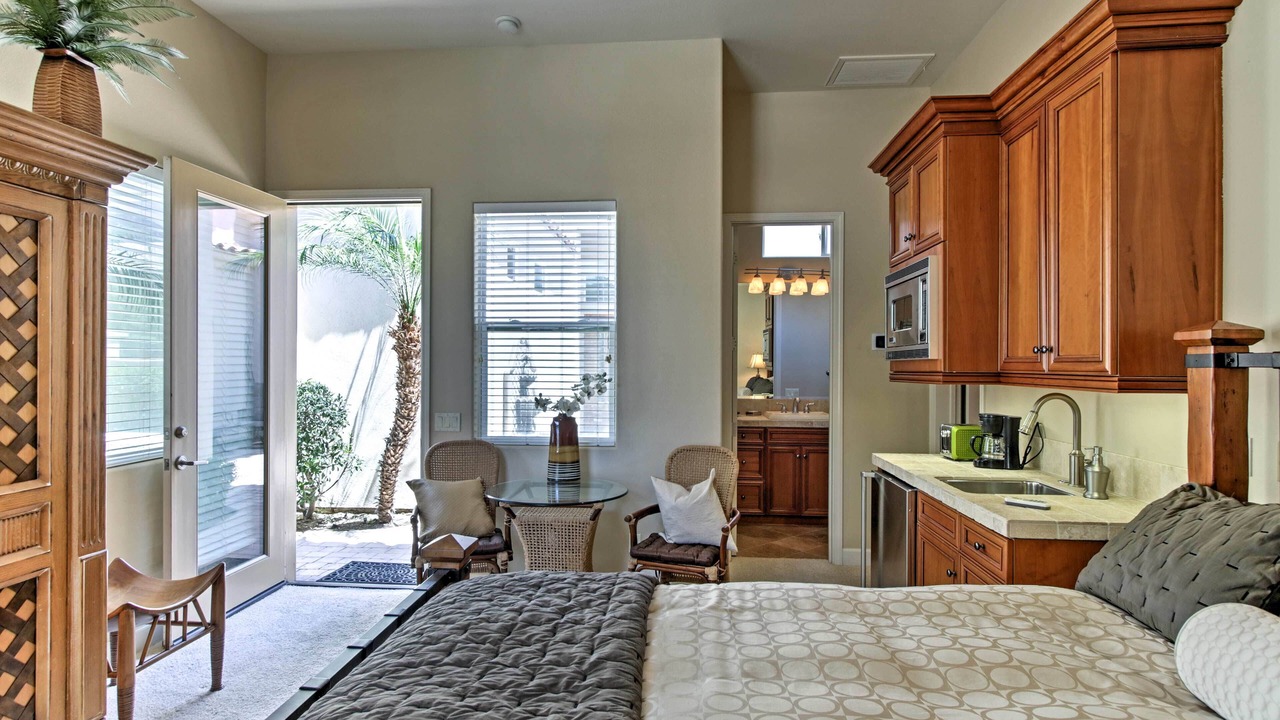 Photo of Bedroom in La Quinta