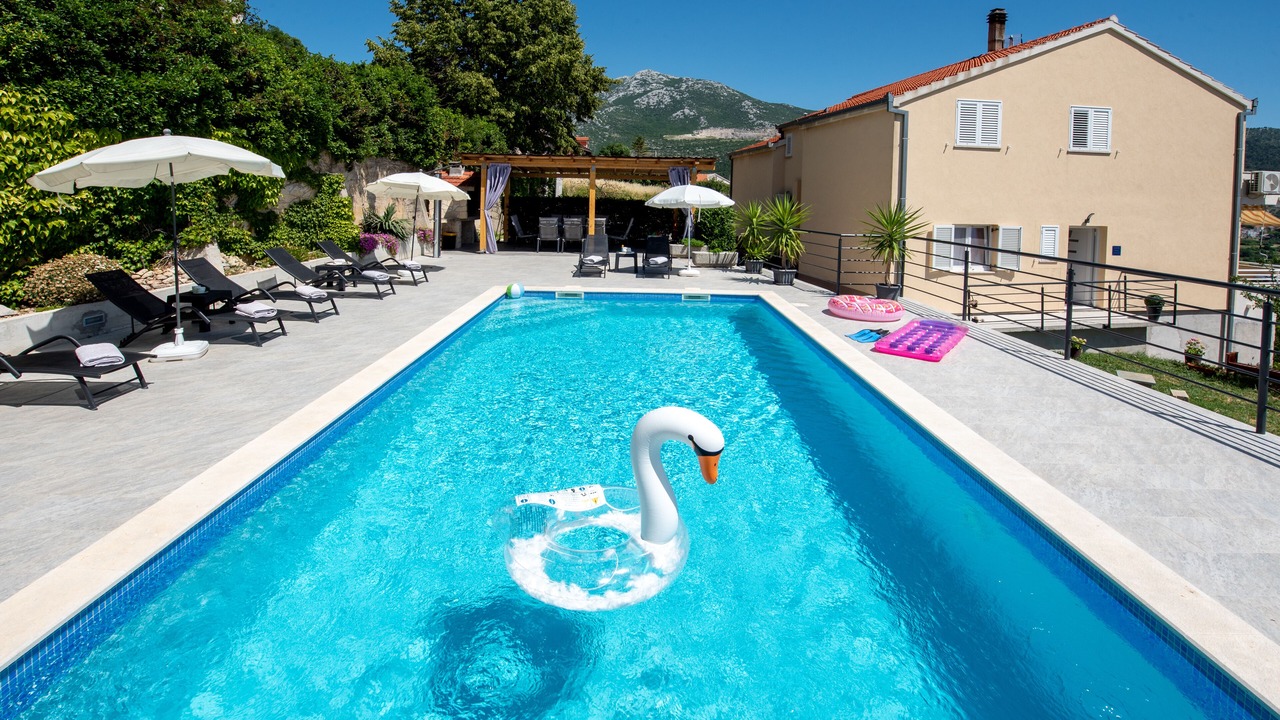 Photo of Outdoor in Klis