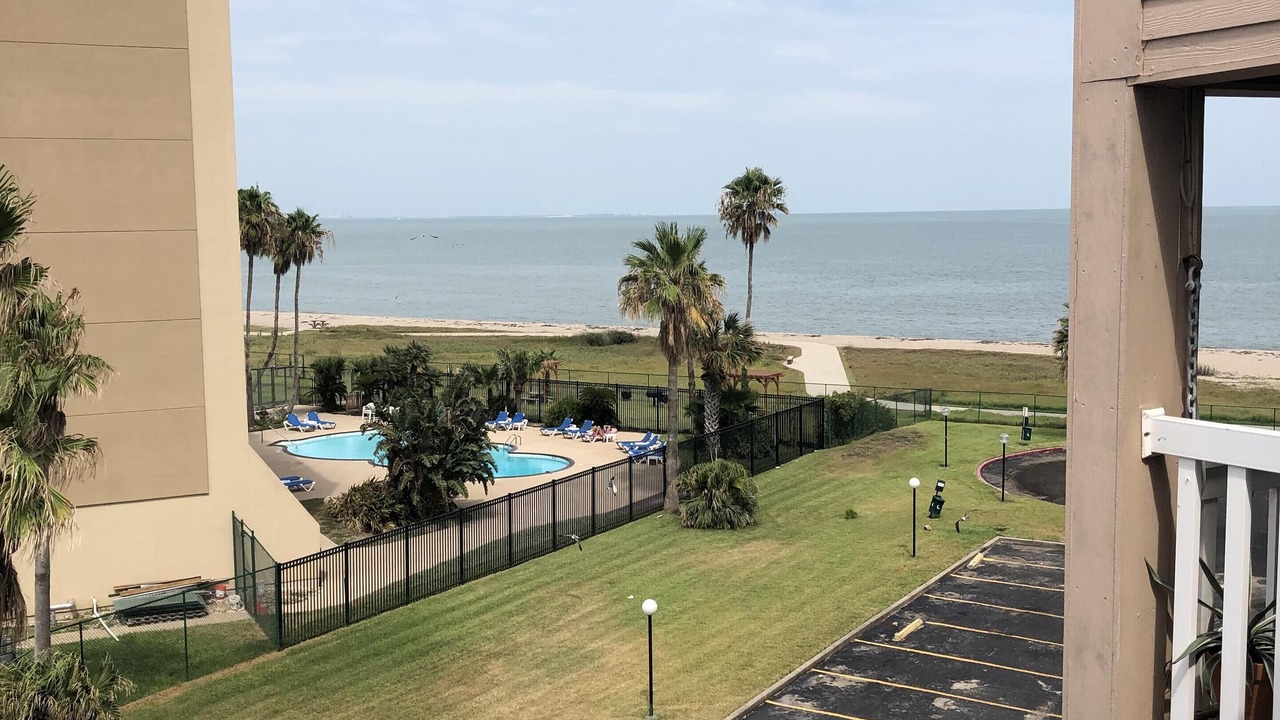 Photo of Patio Balcony in North Beach