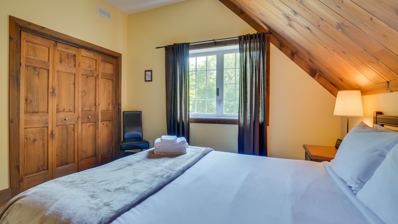 Photo of Bedroom in Lac Superieur Village
