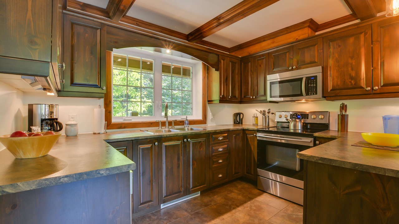 Photo of Kitchen in Lac Superieur Village