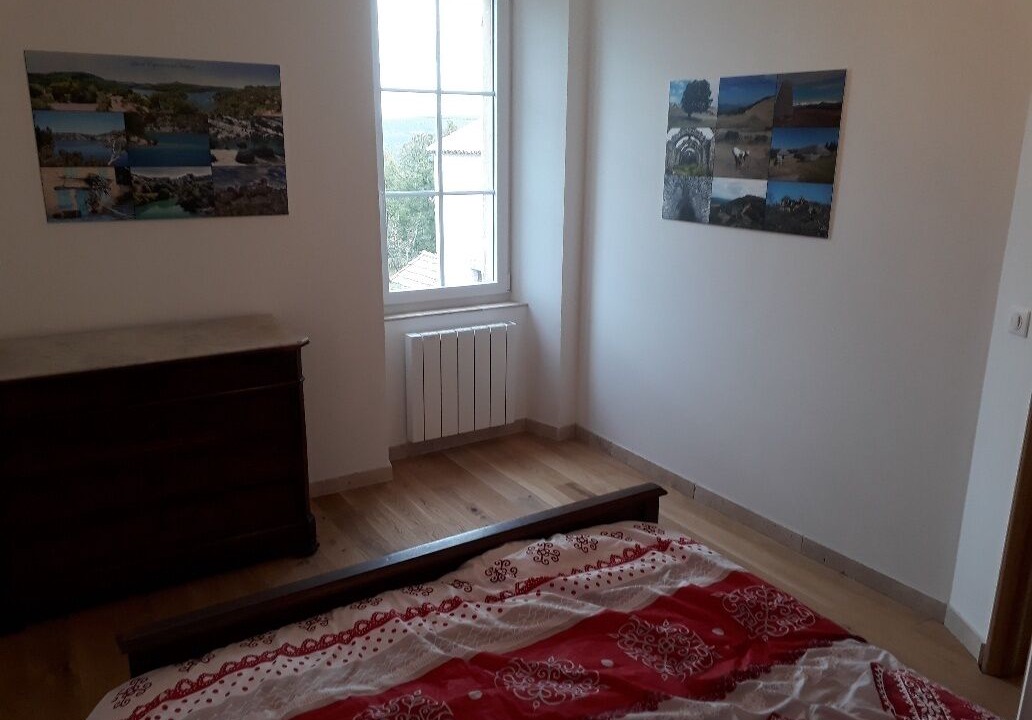 Photo of Bedroom in Banon