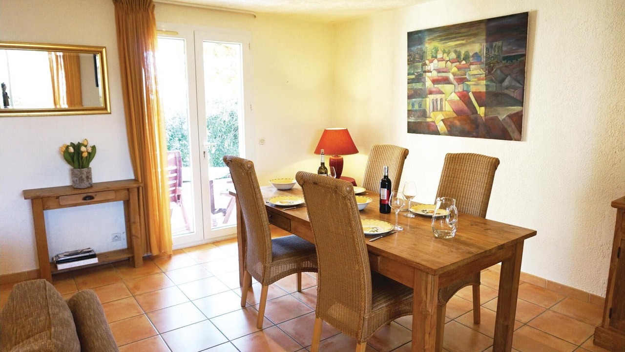 Photo of Bedroom in Cruzy