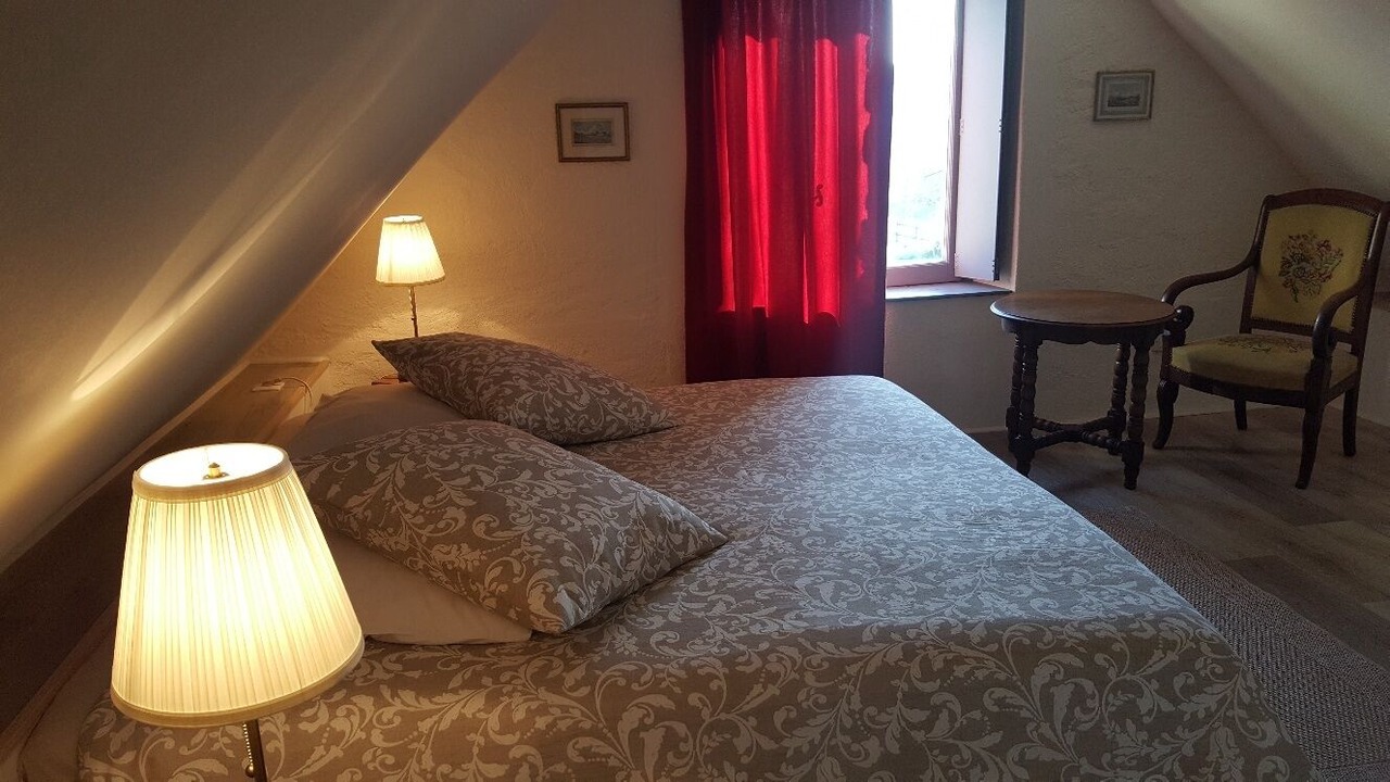 Photo of Bedroom in Sennevieres