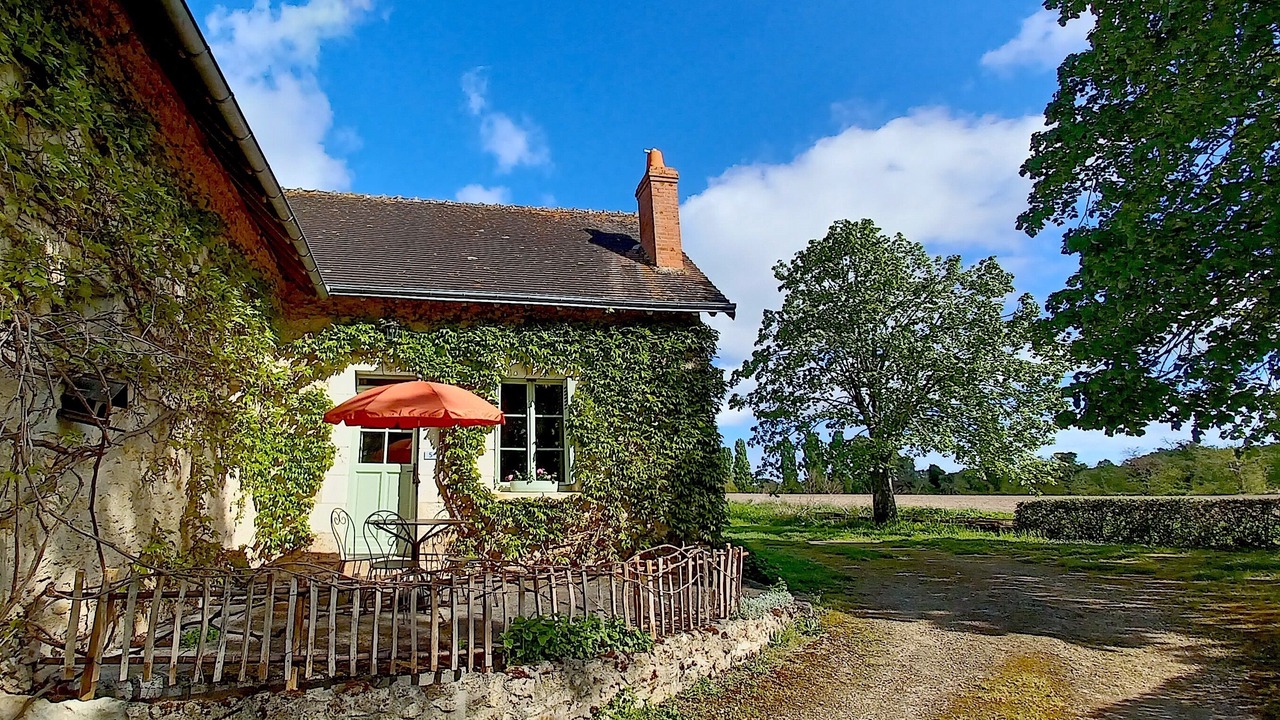 Photo of Outdoor in Sennevieres