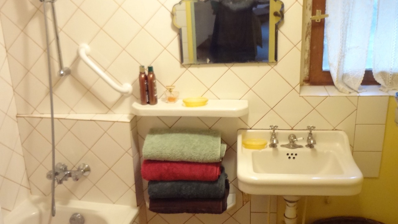 Photo of Bathroom in Caussiniojouls
