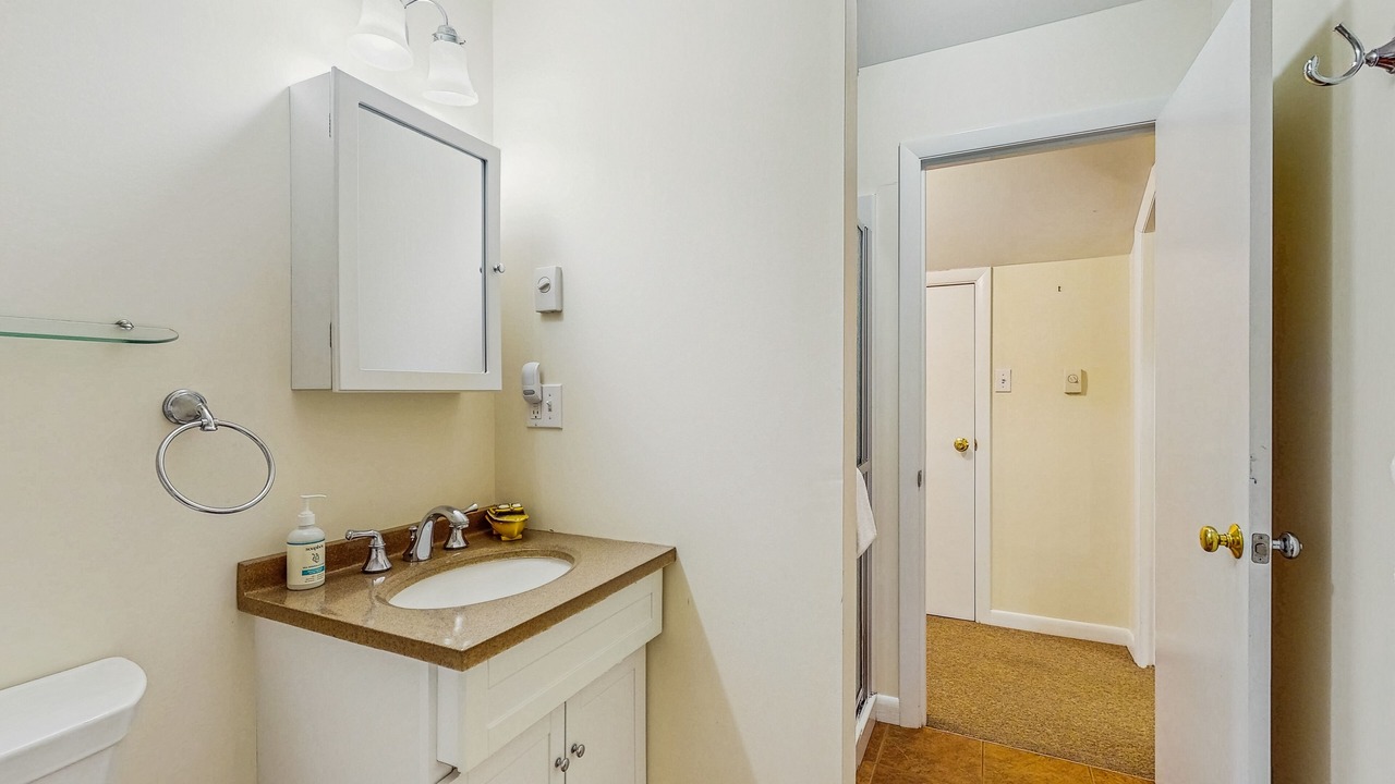 Photo of Bathroom in Ogunquit