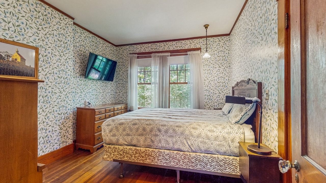 Photo of Bedroom in Ogunquit