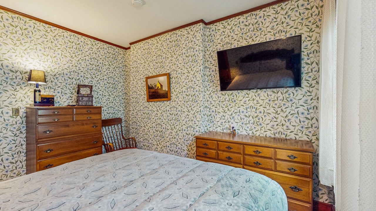 Photo of Bedroom in Ogunquit