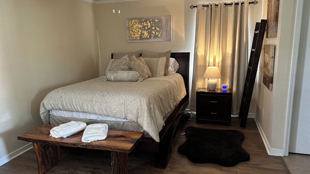 Photo of Bedroom in Augusta