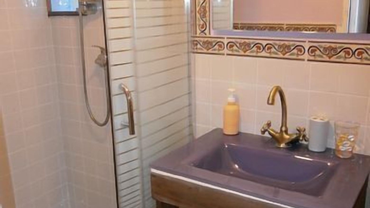 Photo of Bathroom in Santa Engracia del Jubera